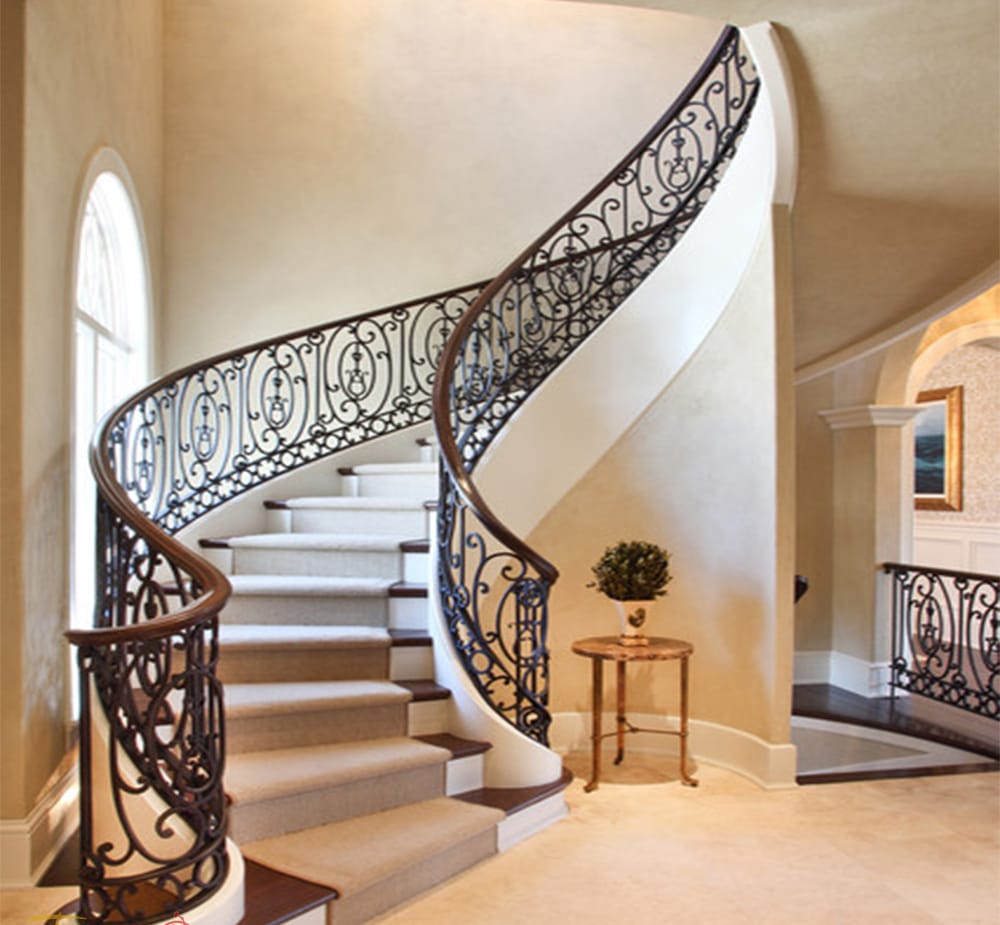 Cầu thang sắt nghệ thuật tuyệt đẹp trong nhà